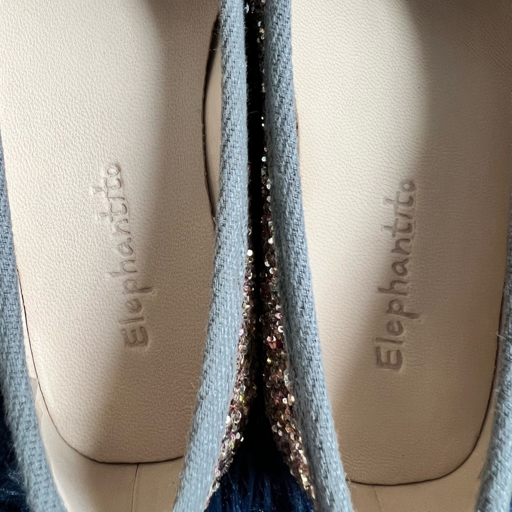 NWT Elephantito girls gold sequin shoes. - Picture 4 of 6